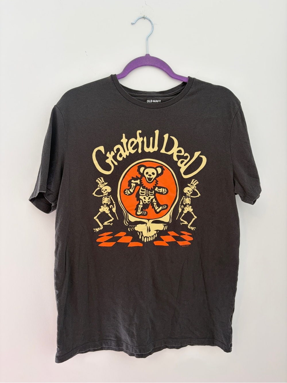 Old Navy Black Grateful Dead Skeleton Graphic Tee with Orange and Cream Print